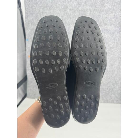 Tod's Black Leather Loafers - Picture 7 of 10